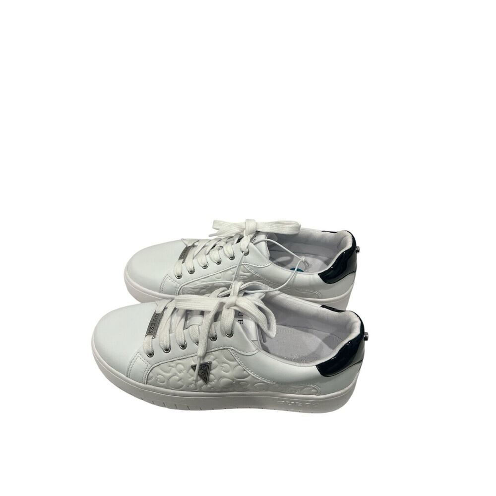 Guess Woman’s Lexxa Sneakers White /blue Size 10 Casual New - Picture 3 of 6